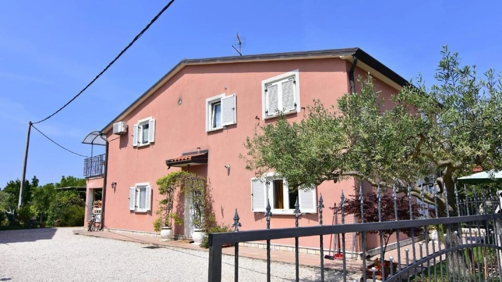 Appartement In Duba Mit Privater Terrasse Umag Croatia